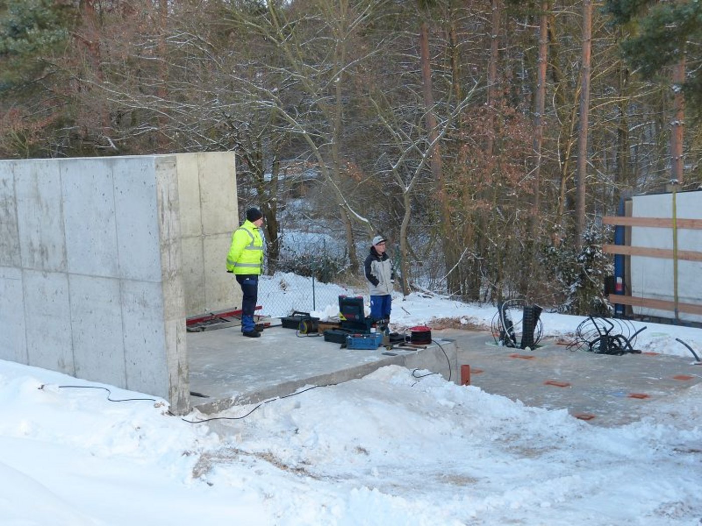 Nahwärmenetz in Mischelbach: Bau des Heizhauses