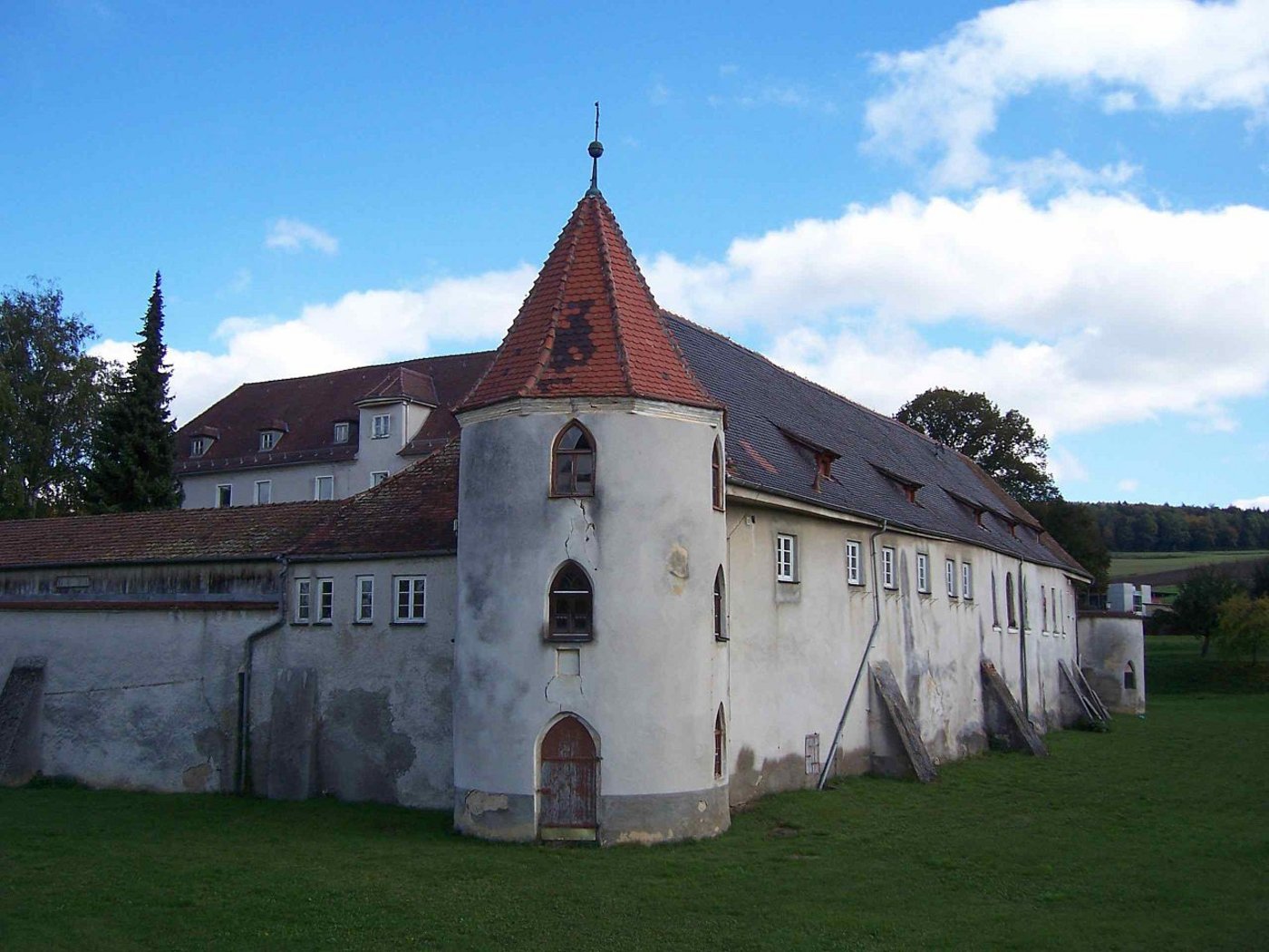 Wärmenetz in Polsingen: Wöllwarthsches Wasserschloss