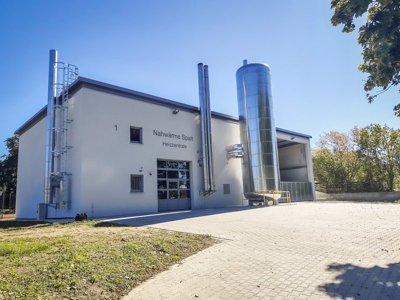 Heizhaus für Nahwärme in Spalt