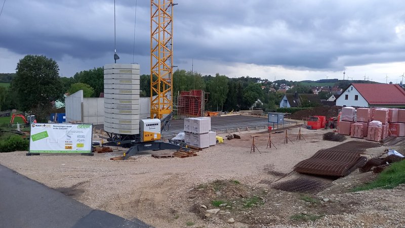 ENERPIPE Wärmenetz in Nennslingen: Heizhaus wird gebaut