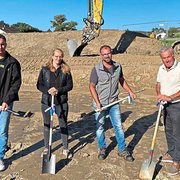 Geratskirchen: Spatenstich ENERPIPE Nahwärmenetz