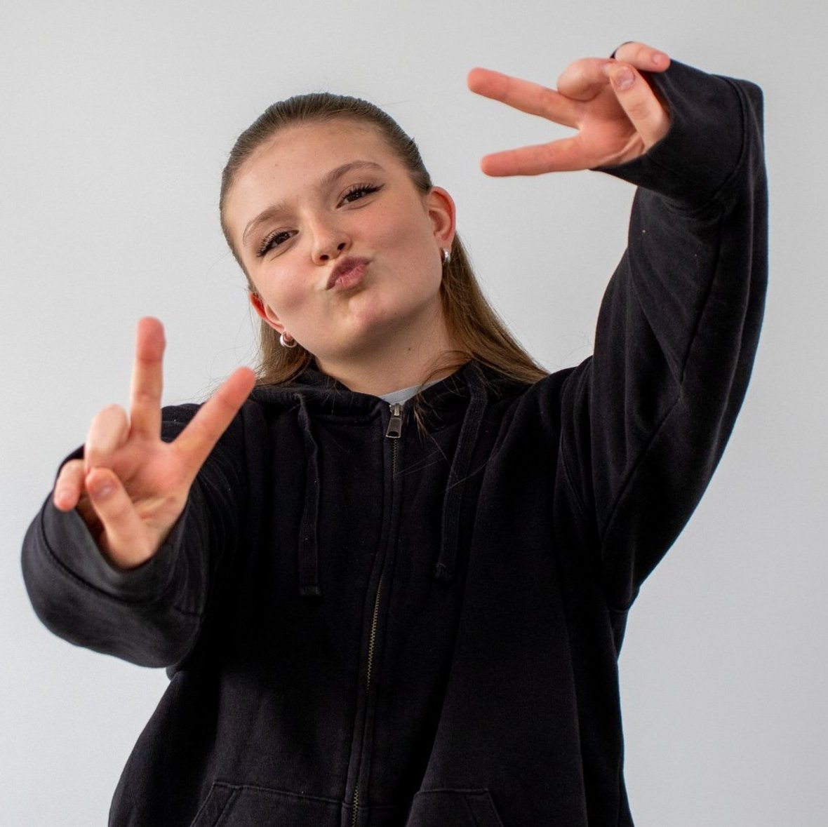 Azubine Jasmin Poschlod bei ENERPIPE