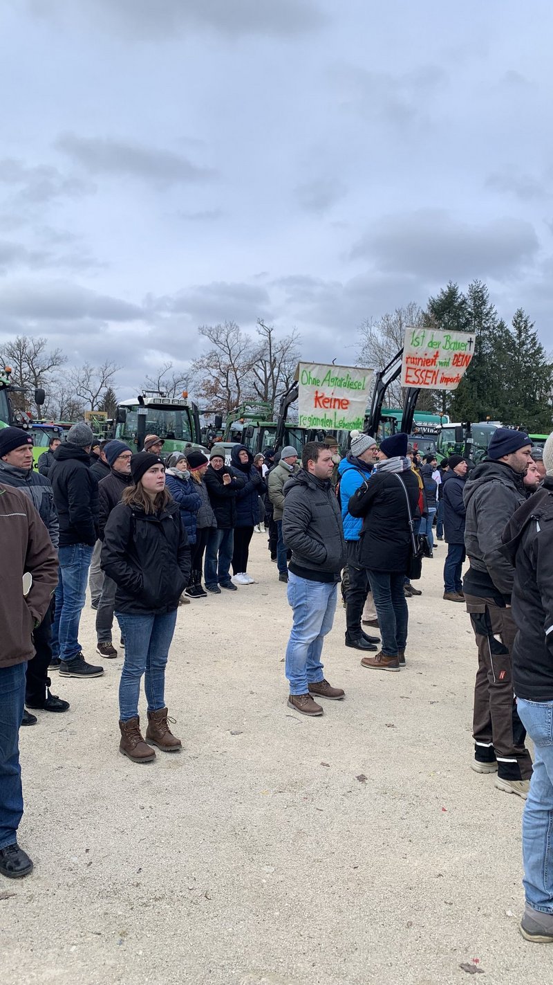 Bauern-Proteste mit Enerpipe
