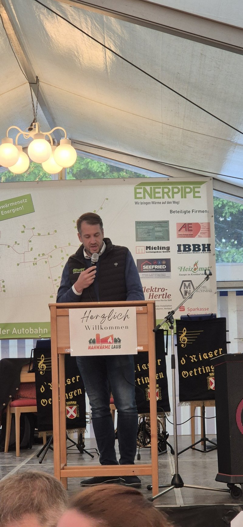 Einweihung Nahwärme Laub