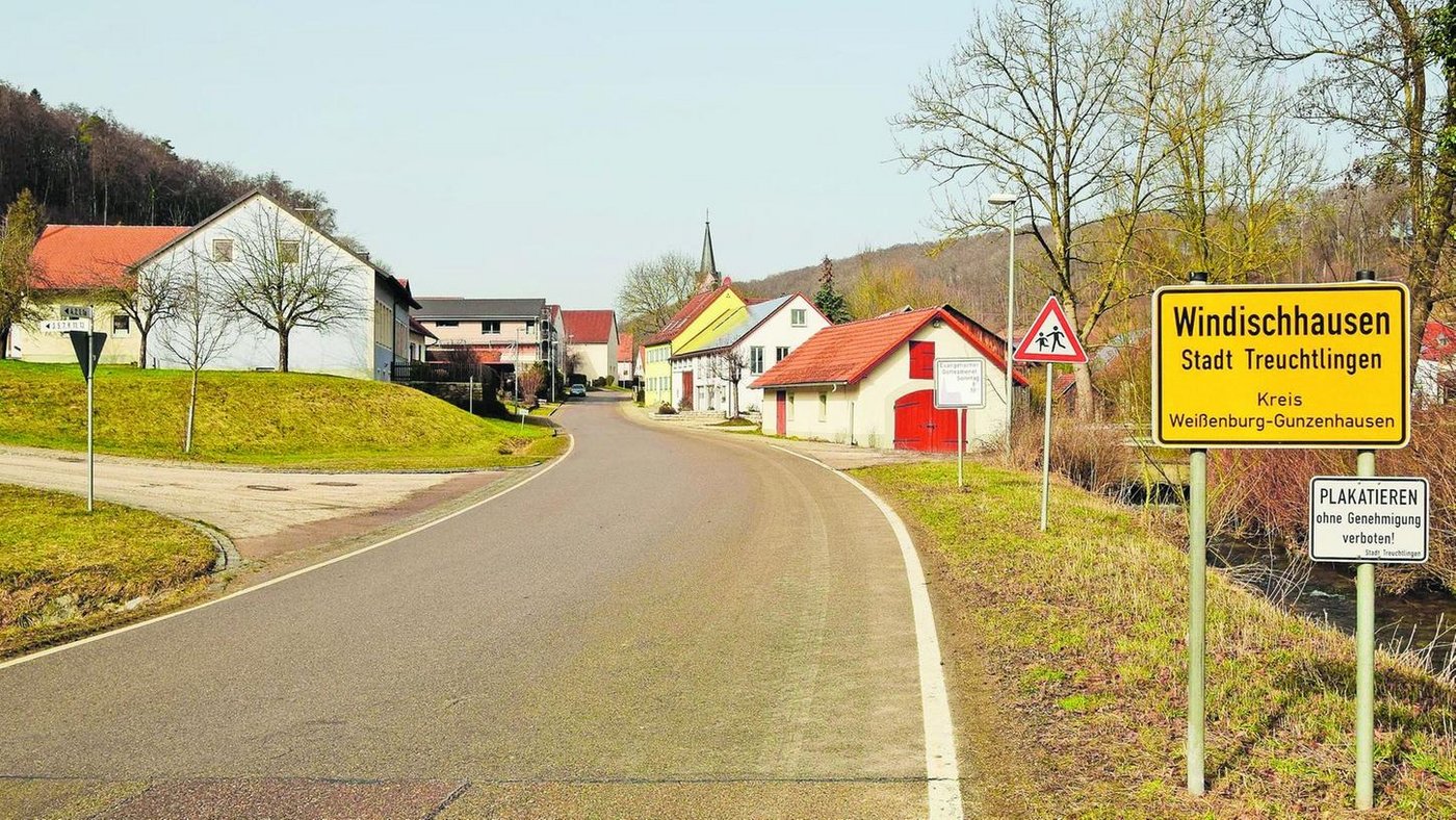 Wärmenetz in Windischhausen Ortseinfahrt