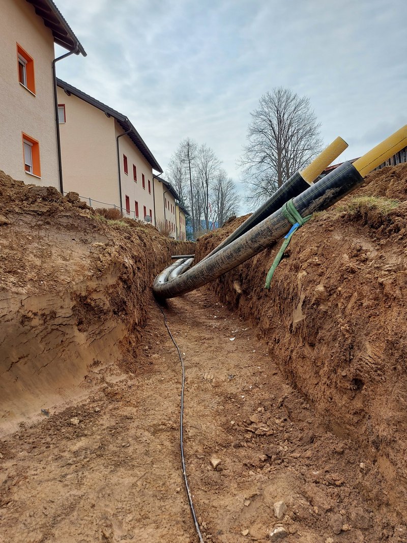 Wärmenetz in Zwiesel: Rohrgraben mit CaldoPEX