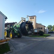 Nahwärmenetz in Geislohe: Anlieferung Leitungen